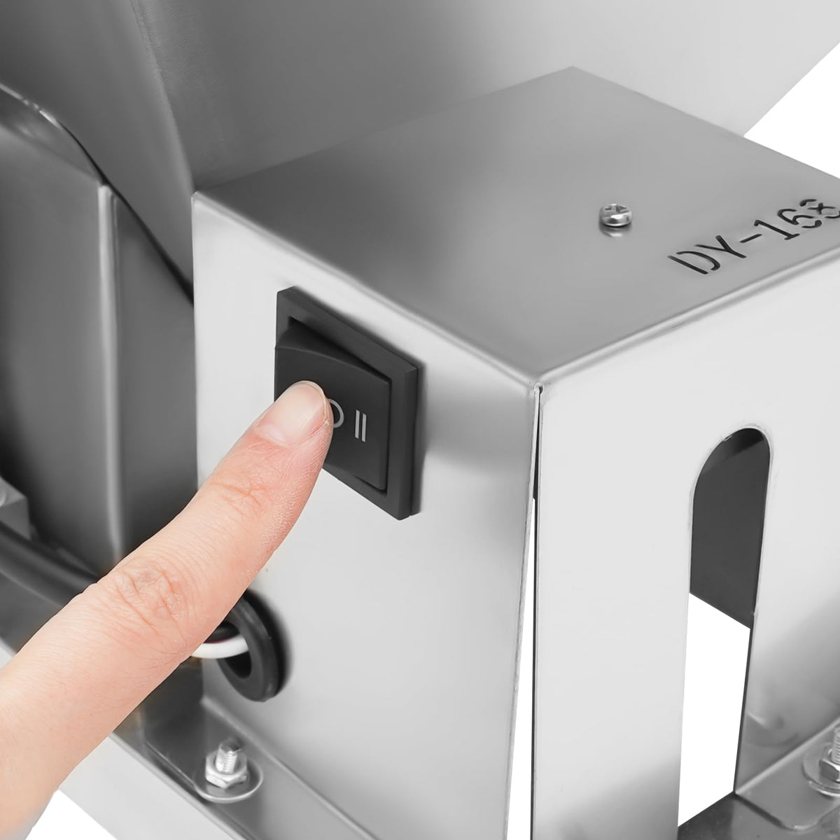 4L Stainless Steel Electric Fruit Crusher L832