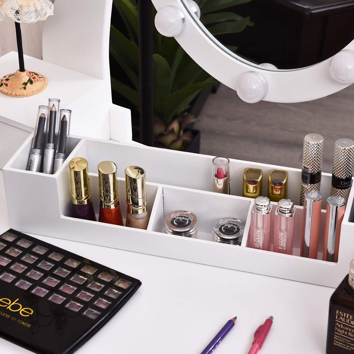 White Makeup Vanity Table with Lighted Mirror and Stool F769