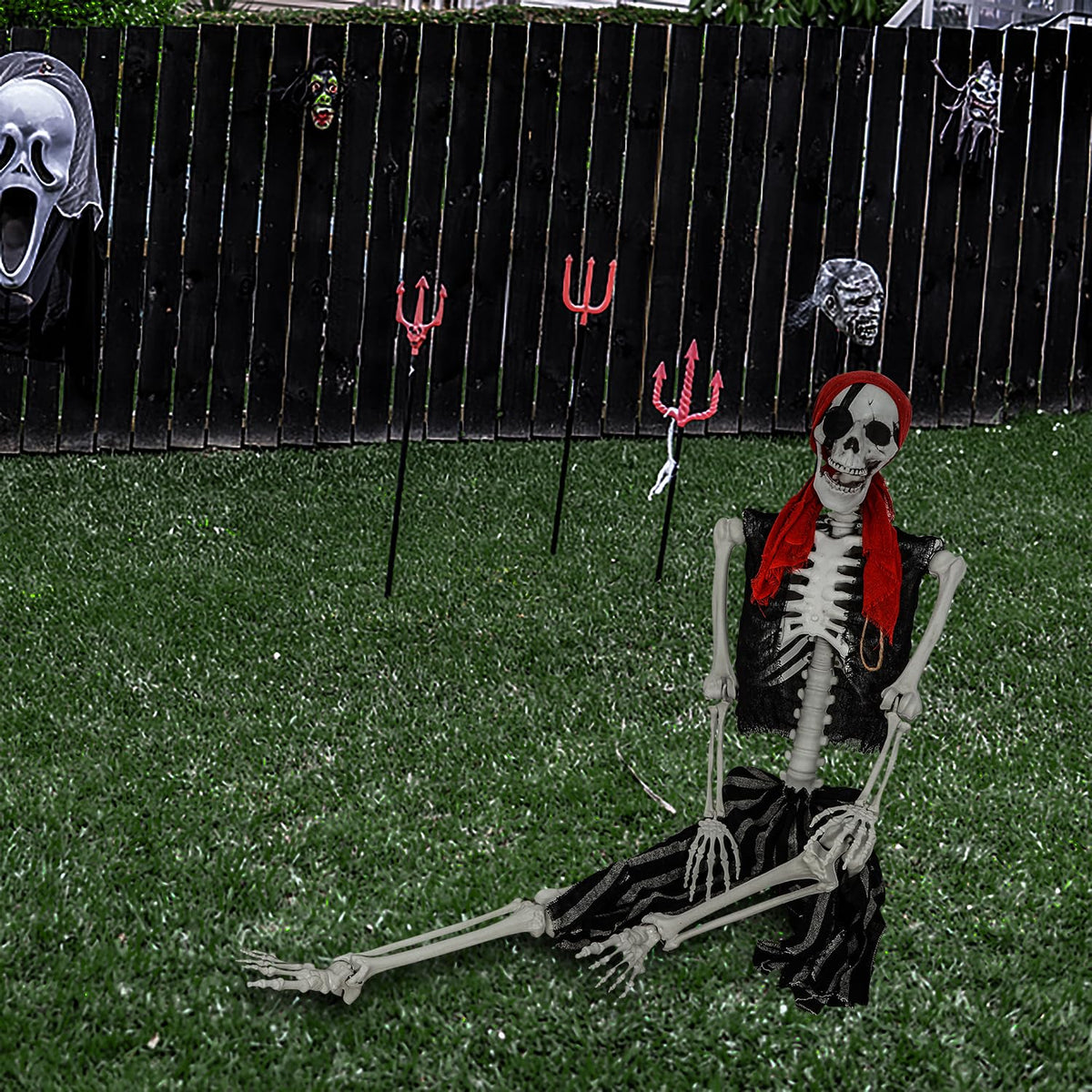 Life Size Pirate Skeleton with Movable Joints Z738