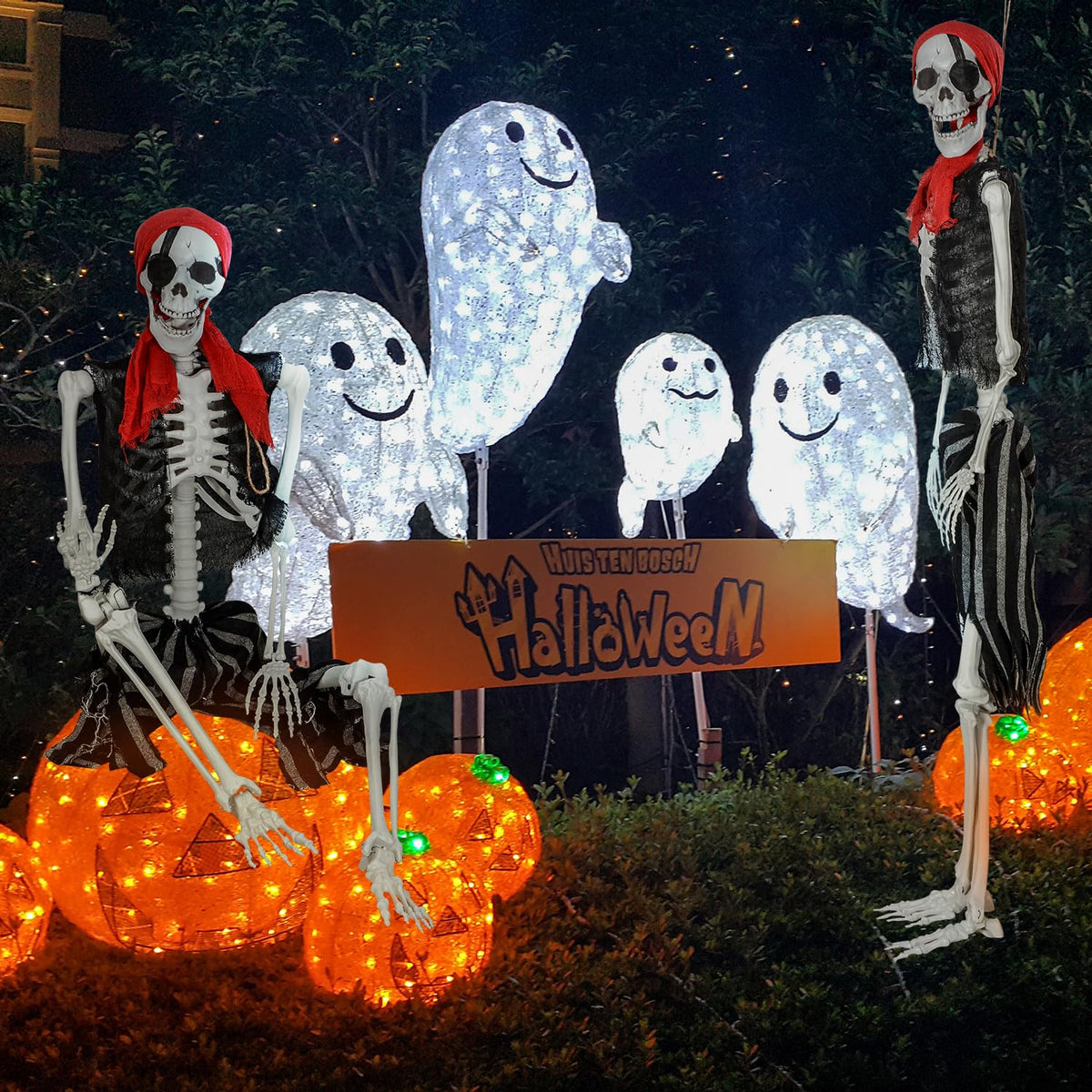 Life Size Pirate Skeleton with Movable Joints Z738