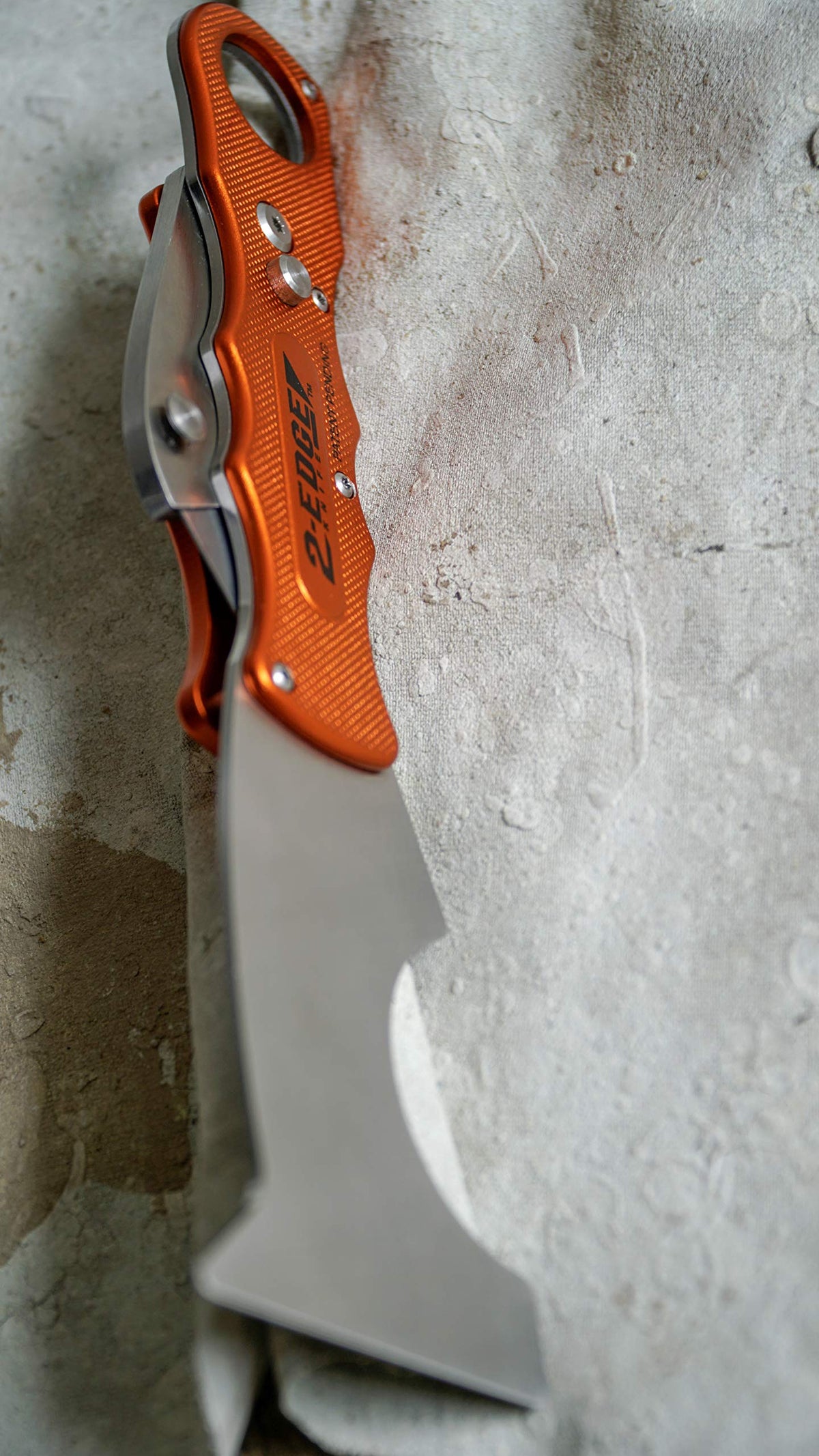 Foldable Utility Putty Knife with Aluminum Handle and Safety Lock L942312