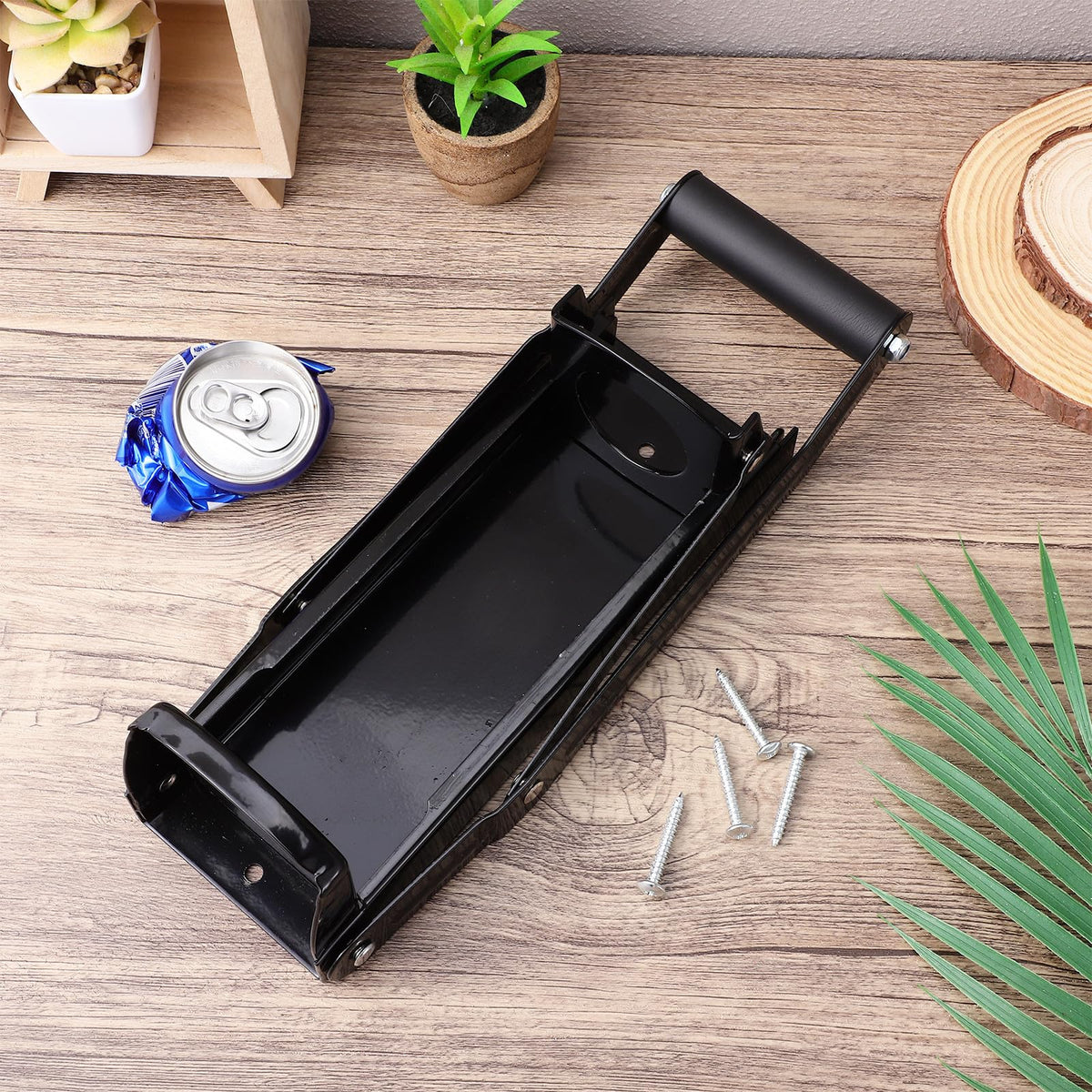 Heavy Duty Wall Mounted Can Crusher with Bottle Opener H3000